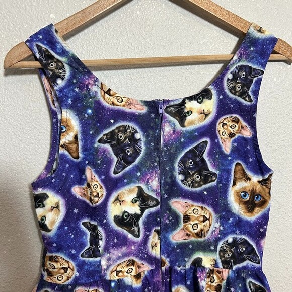 Retrolicious Dress M Space Cat Galaxy Black Purple Rockabilly Mod Hot Topic - Picture 4 of 9